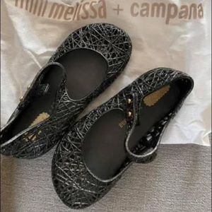 NIB Mini Melissa Campana size 9